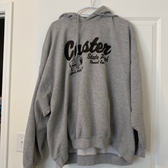 Hooded sweatshirt - Picture 1 of 3